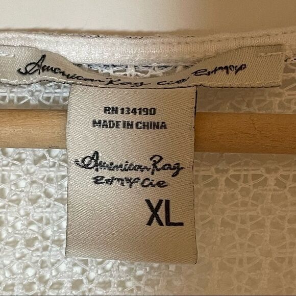 American Rag Cie Boho Embroidered Lace White Top with ribbon embroidery XL - Picture 5 of 8